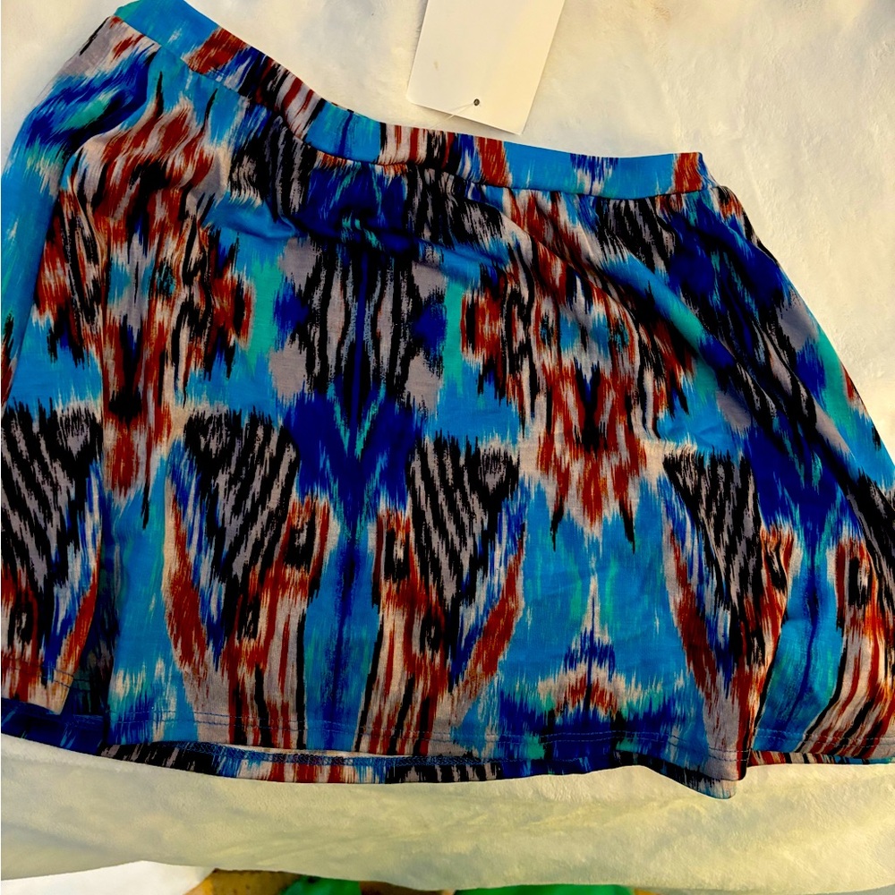 This is a Mixxed 26. I have look and has size or material so I guess sample.